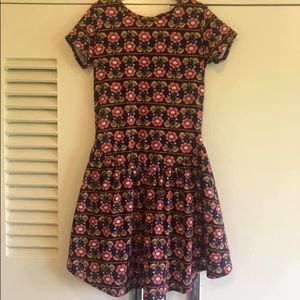 Dot dot smile flapper